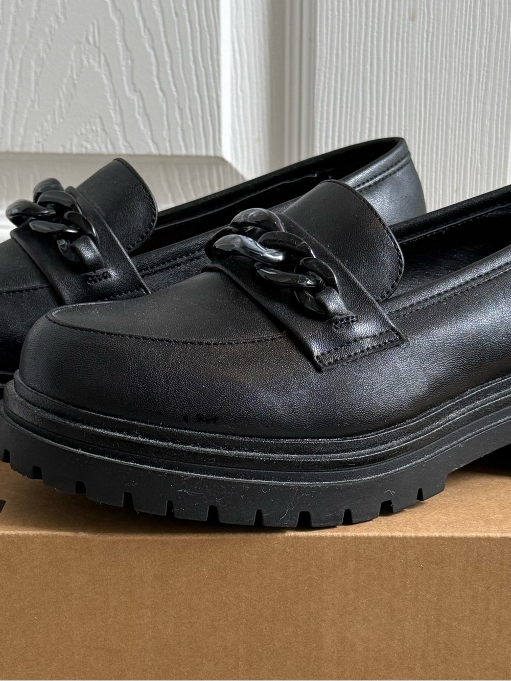 Black Chunky Chain Loafers